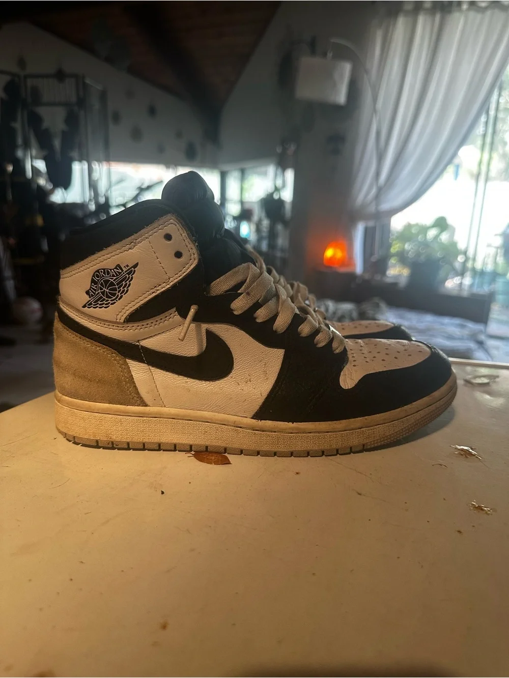 Nike Jordan 1 High-Top Sneakers Black White Grey